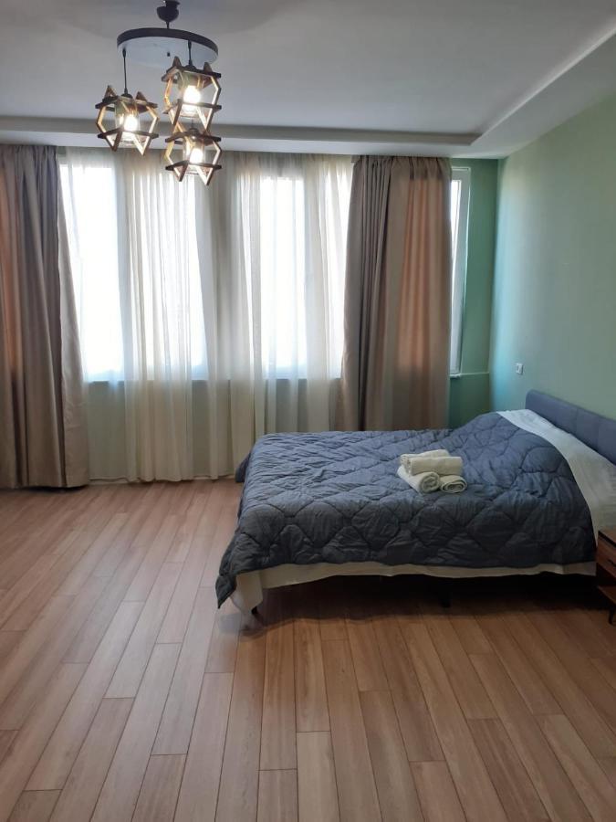 Driti Hotel Tirana Albania エクステリア 写真