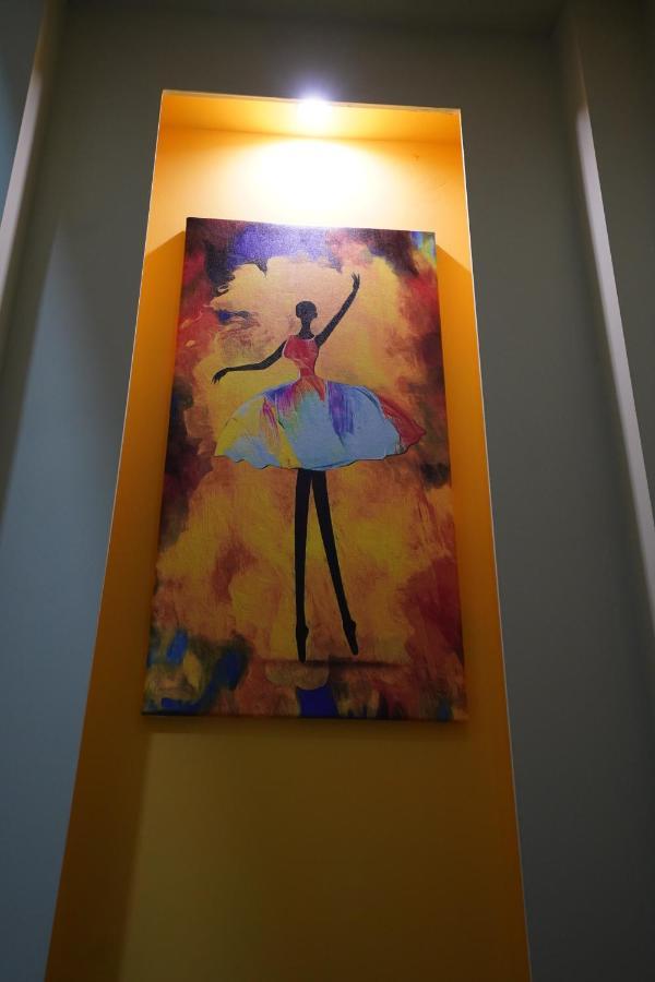 Driti Hotel Tirana Albania エクステリア 写真