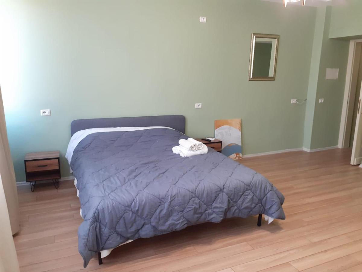 Driti Hotel Tirana Albania エクステリア 写真