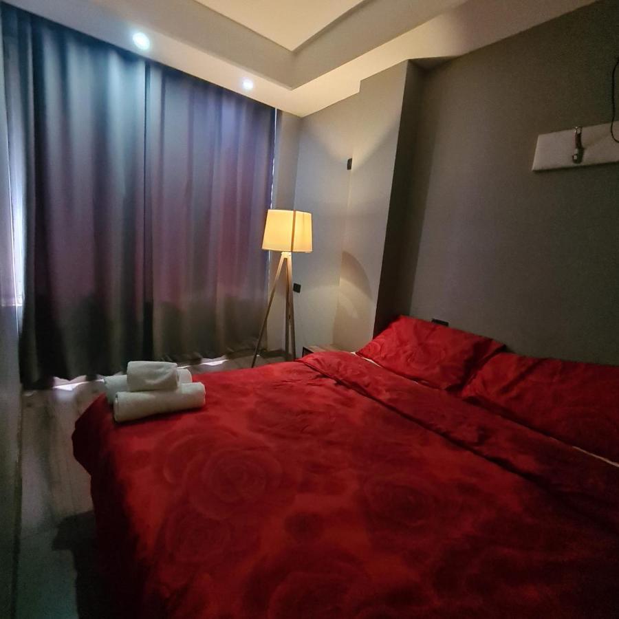 Driti Hotel Tirana Albania エクステリア 写真